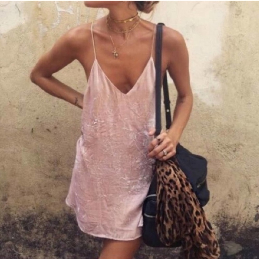 Reformation Larson Dress Pink Velvet Mini Silk Slip Size M